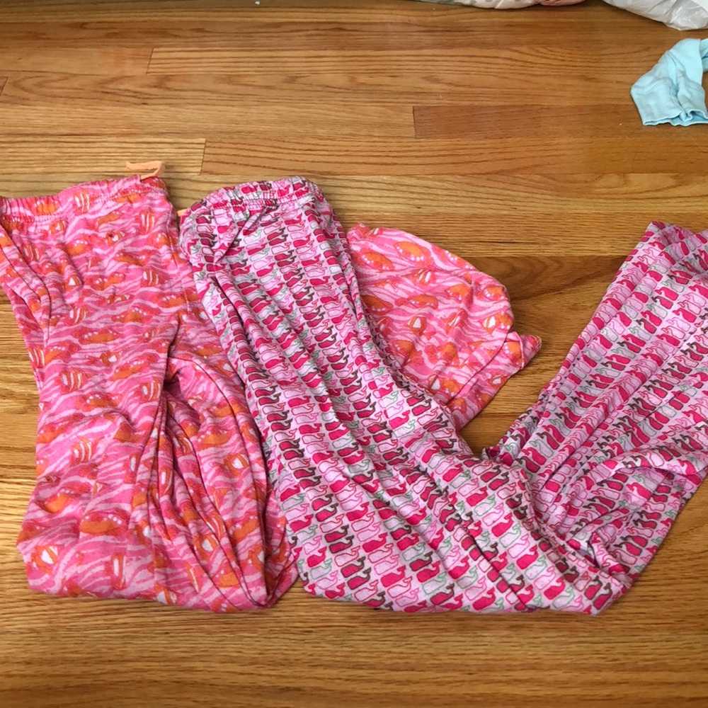 2 vineyard vines pajama pants